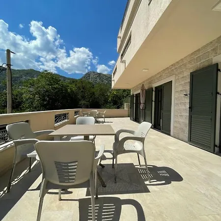 Villa Pul Risan Exterior photo