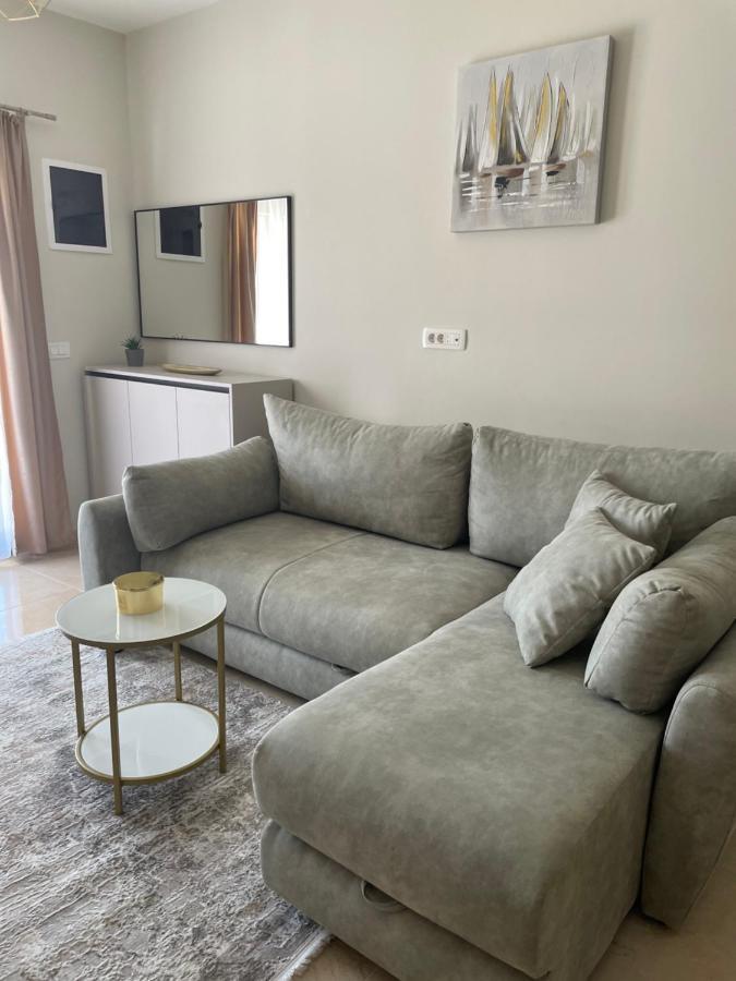 Apartment Pul